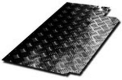 SERIES 3 CHEQUER PLATE INTERNAL