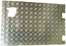 REAR SAFARI DOOR CHEQUER PLATE COVER (EXTERNAL)