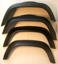 DEFENDER WHEEL ARCH SET IN MATT FINISH