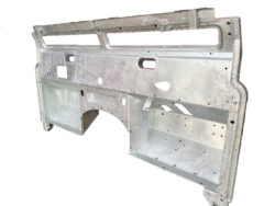 Land Rover Defender Early TD5 Bulkhead - Image 8