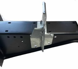 DEFENDER HI-CAP REAR BODY MOUNT O/S FRONT GALV - Image 3