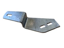 BULKHEAD TO CHASSIS BRACKET (O/S) 90/110/130 (LR033004)