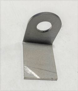 CLUTCH PIPE MOUNT FRONT FACE OF LH FOOTWELL (RIGHT ANGLE)