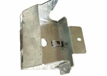 110 PUMA 2ND ROW SEAT CHASSIS MOUNTING BRACKET