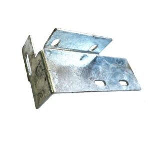 ALR9801 R/H Lower Sill Extension Bracket 130 Double Cab