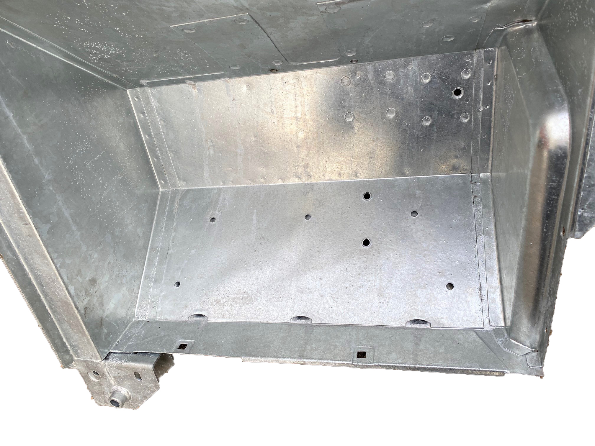 Land Rover Defender Early Td5 Bulkhead - Image 4