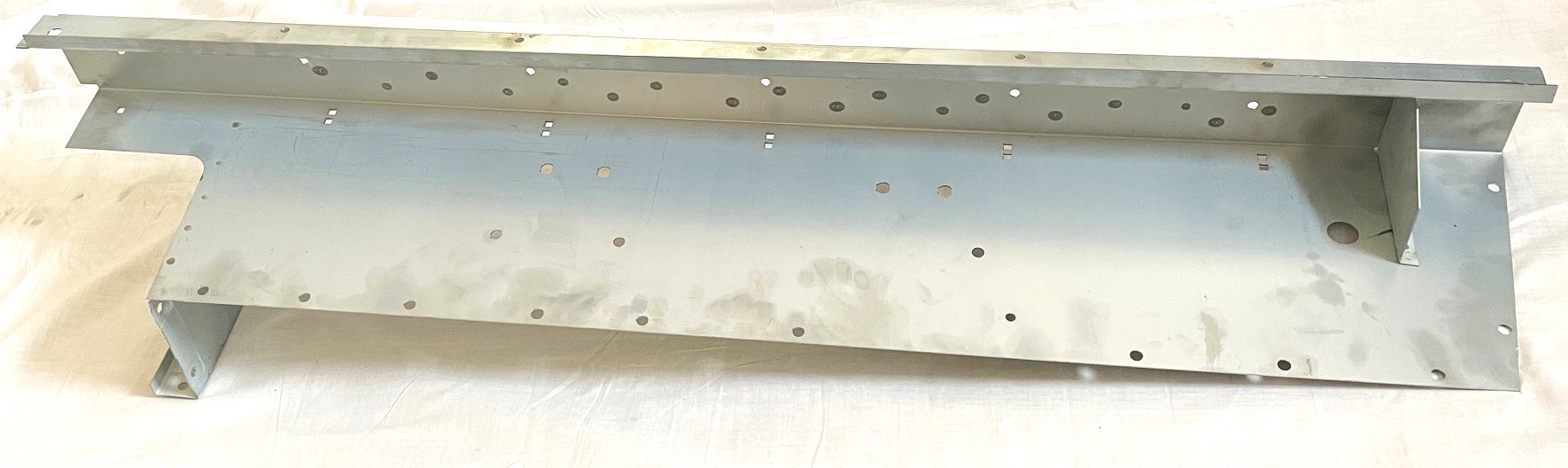 2 Door R/Hand (O/S) Range Rover Classic Outer Sill (1969-1994)