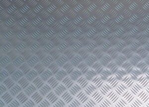 Series/ Defender Rear Tailgate Treadplate Cover