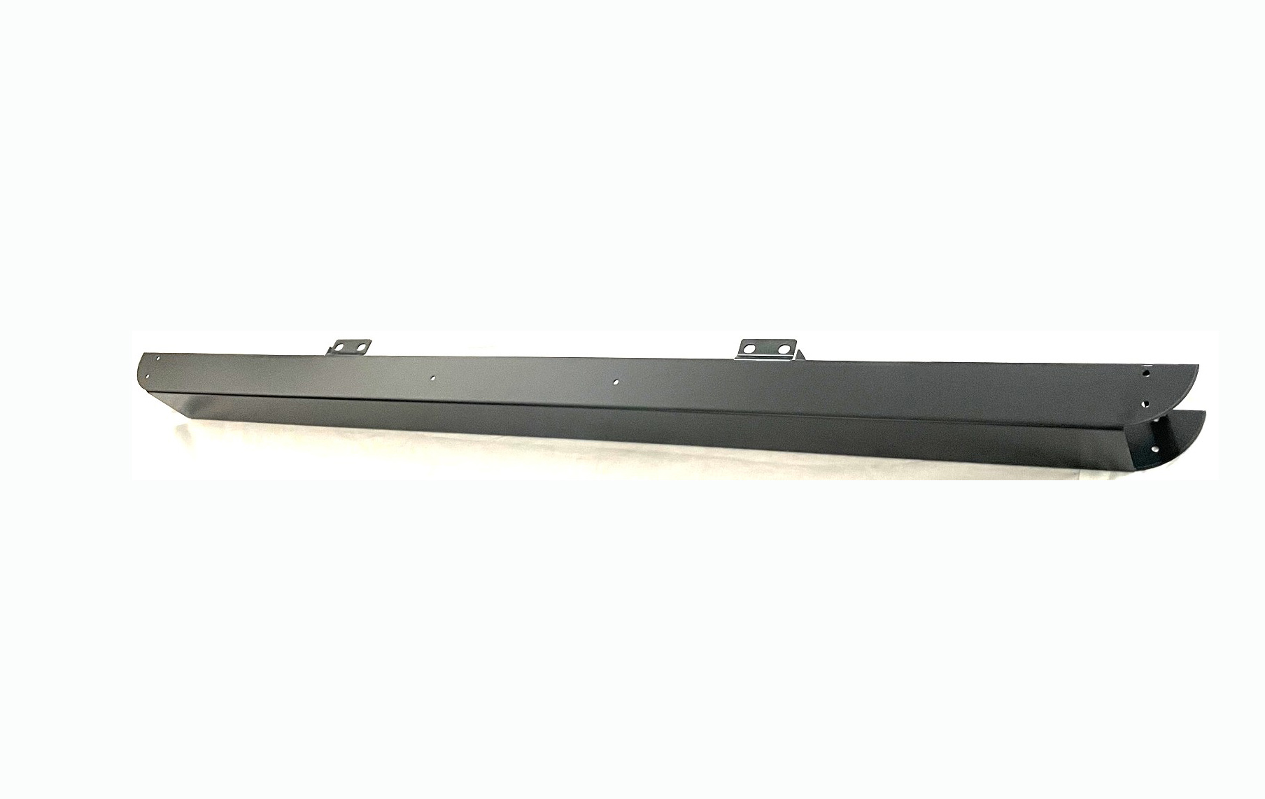 Defender Front Bumper (Without Welded Radius) (LR062058) LR632 - Image 2