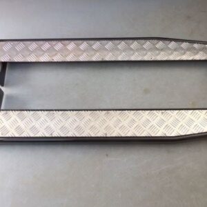 Defender 90 Side Steps Black With Silver Chequer Plate Top