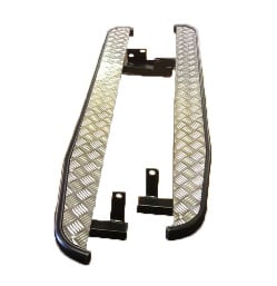 110 Defender Side Steps Black With Silver Chequer Top