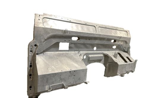 Land Rover Defender 300 Tdi Bulkhead LHD Closed Vent (Puma Style)