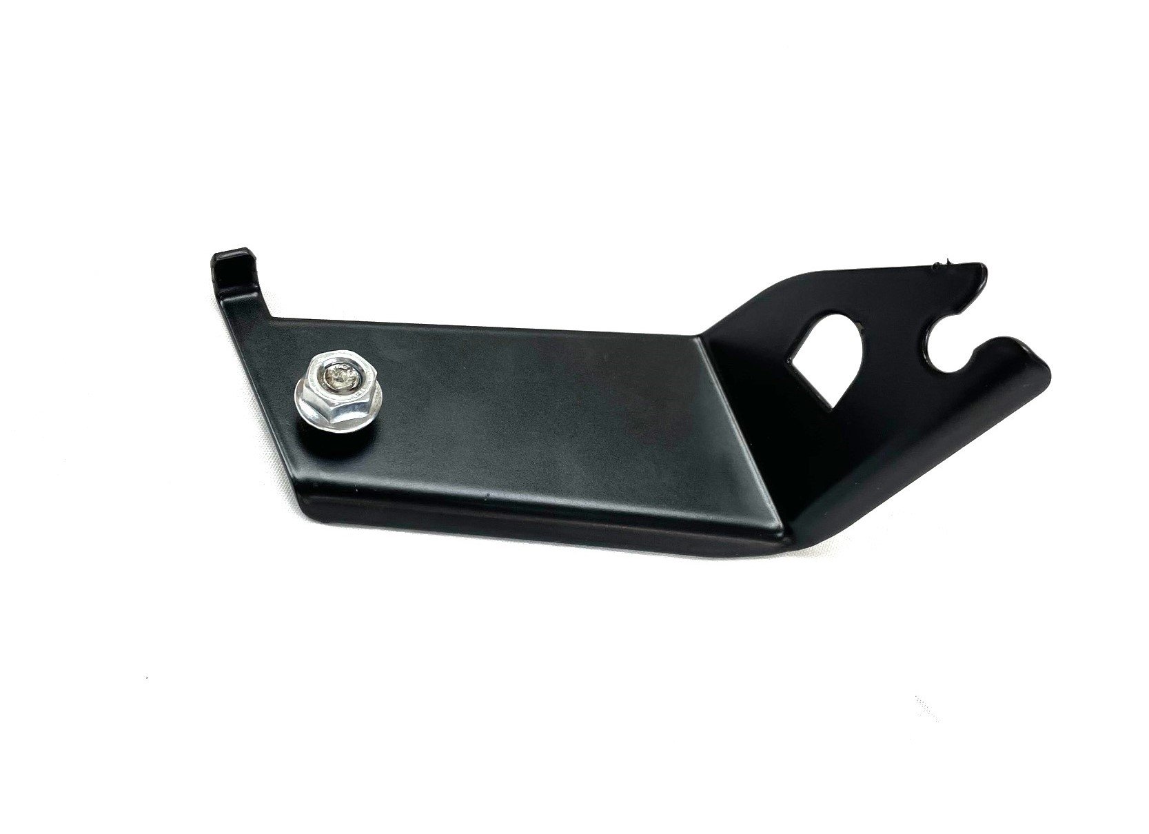 SHU100330 - Discovery 2 R/H Rear Spring Seat Brake Pipe Bracket
